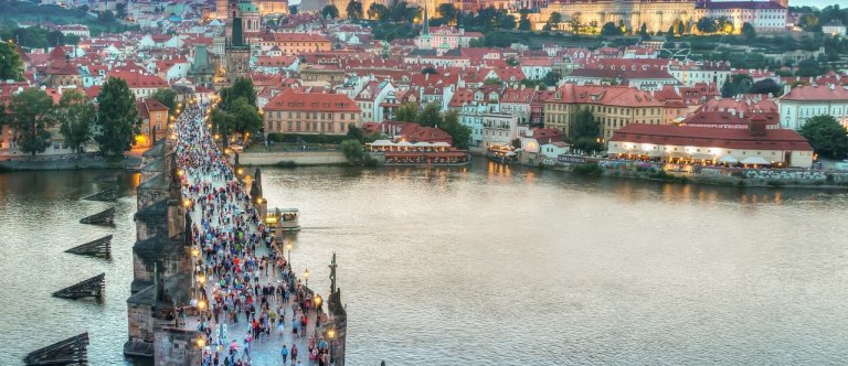 Kdy a jak došlo ke spojení čtyř pražských měst?