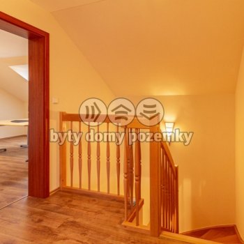 Prodej rodinného domu, 1190 m², Zlatá, Praha - Východ - foto č. 25