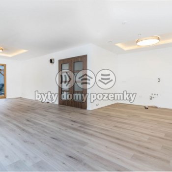 Prodej exkluzivního rodinného domu 5+kk, Praha, Slivenec - foto č. 5