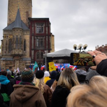 Reportáž: Lidé se opět vzepřeli vládě, tentokrát na demonstraci - foto č. 2